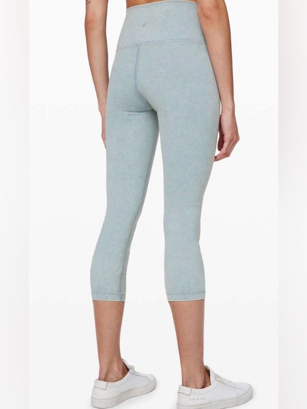 NWOT New Lululemon Wunder Under High-Rise Crop *Snow Washed 21" Washed Chambray